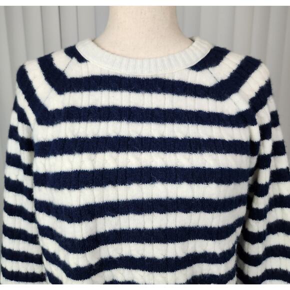 J. Crew Crewneck Pullover Sweater Cable Knit Side Buttons Blue White Size Small - Picture 4 of 11